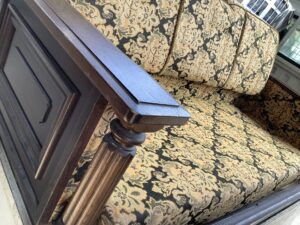 福山市神村町でソファーの回収から処分までさせて頂きました。