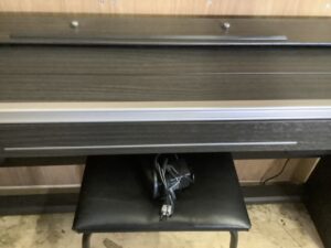 神石高原町有木でピアノの引き取りから処分までさせて頂きました。