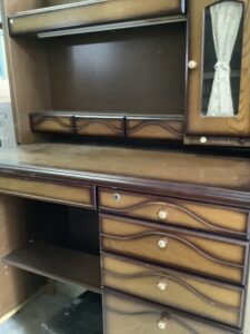 福山市伊勢丘でタンスの回収から処分までさせて頂きました。