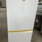 府中市久佐町で冷蔵庫の回収から処分までさせて頂きました。