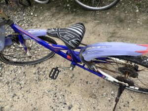 府中市中須町で自転車の引き取りから処分までさせて頂きました。