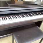 府中市用土町でピアノの引き取りから処分までさせて頂きました。