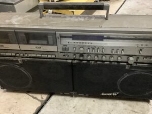 世羅郡世羅町赤屋でラジカセの回収から処分までさせて頂きました。