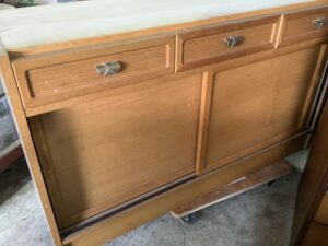 庄原市本郷町でタンスの回収から処分までさせて頂きました。