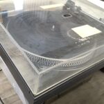 府中市上下町矢野でレコードプレーヤーの回収から処分までさせて頂きました。