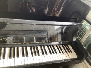 神石高原町油木でピアノの回収から処分までさせて頂きました。