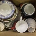 世羅郡世羅町東神崎で食器の引き取りから処分までさせて頂きました。