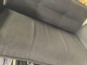 世羅郡世羅町東神崎でソファーの回収から処分までさせて頂きました。