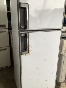 尾道市福地町で冷蔵庫の引き取りから処分までさせて頂きました。