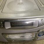 神石高原町草木でラジカセの引き取りから処分までさせて頂きました。