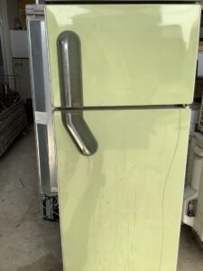 三次市三原町で冷蔵庫の引き取りから処分までさせて頂きました。