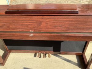 福山市加茂町中野でピアノの回収から処分までさせて頂きました。