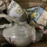 神石高原町阿下で食器の引き取りから処分までさせて頂きました。