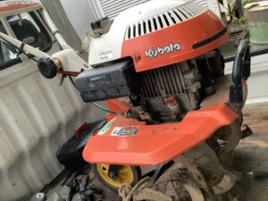 三次市山家町で農機具の回収から処分までさせて頂きました。