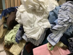 神石高原町草木で食器の回収と同時に不用品回収もさせて頂きました。