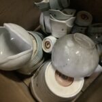 尾道市潮見町で食器の回収から処分までさせて頂きました。