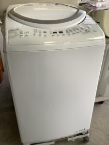 府中市上山町で洗濯機の引き取りから処分までさせて頂きました。