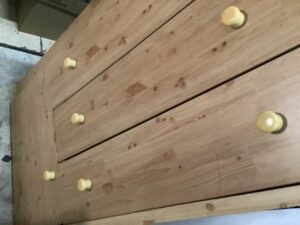 三次市小文町でタンスの引き取りから処分までさせて頂きました。