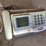 福山市青葉台で廃品回収をした電話機です。