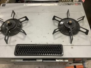 福山市芦田町福田で廃品回収をしたコンロです。