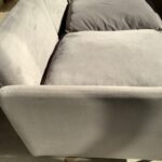 福山市昭和町でソファーの引き取りから処分までさせて頂きました。