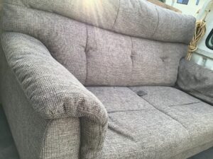 庄原市総領町木屋でソファーの引き取りから処分までさせて頂きました。