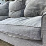 三原市大畑町で3人掛けソファーの回収から処分までさせて頂きました。