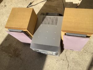 府中市用土町でコンポの引き取りから処分までさせて頂きました。