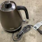 福山市王子町で廃品回収をしたポットです。