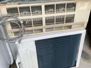 広島県府中市で取り外し回収から処分までしたエアコン