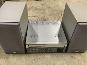 広島県府中市で引き取り回収から処分までしたオーディオ