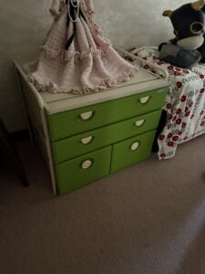 福山市春日町で家具の引き取りから処分までさせて頂きました。