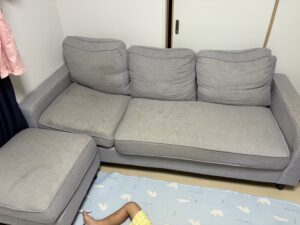 世羅郡世羅町中原で4人掛けソファーの回収から処分までさせて頂きました。