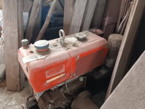 府中市元町で農機具の回収から処分までさせて頂きました。