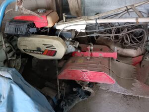 三原市明神町で農機具の回収から処分までさせて頂きました。