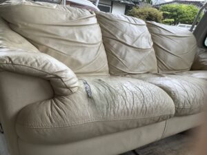 広島県三原市で引き取り回収から処分までしたソファー
