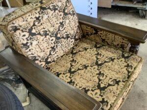 広島県庄原市で引き取り回収から処分までしたソファー