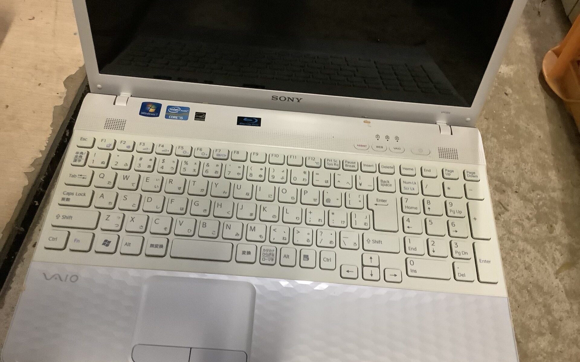 広島県三原市で引き取り回収から処分までしたノートパソコン