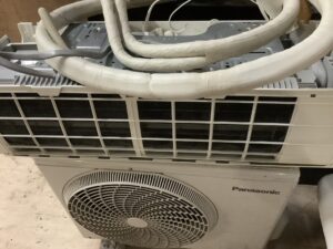 広島県三原市で取り外し回収から処分までしたエアコン