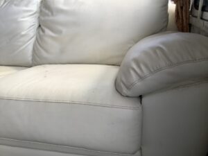 広島県庄原市で引き取り回収から処分までしたソファー