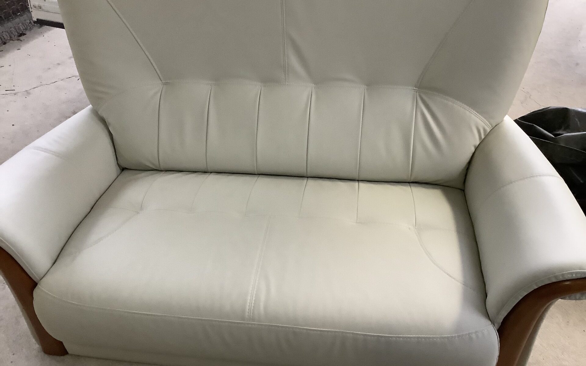 広島県庄原市で引き取り回収から処分までしたソファー