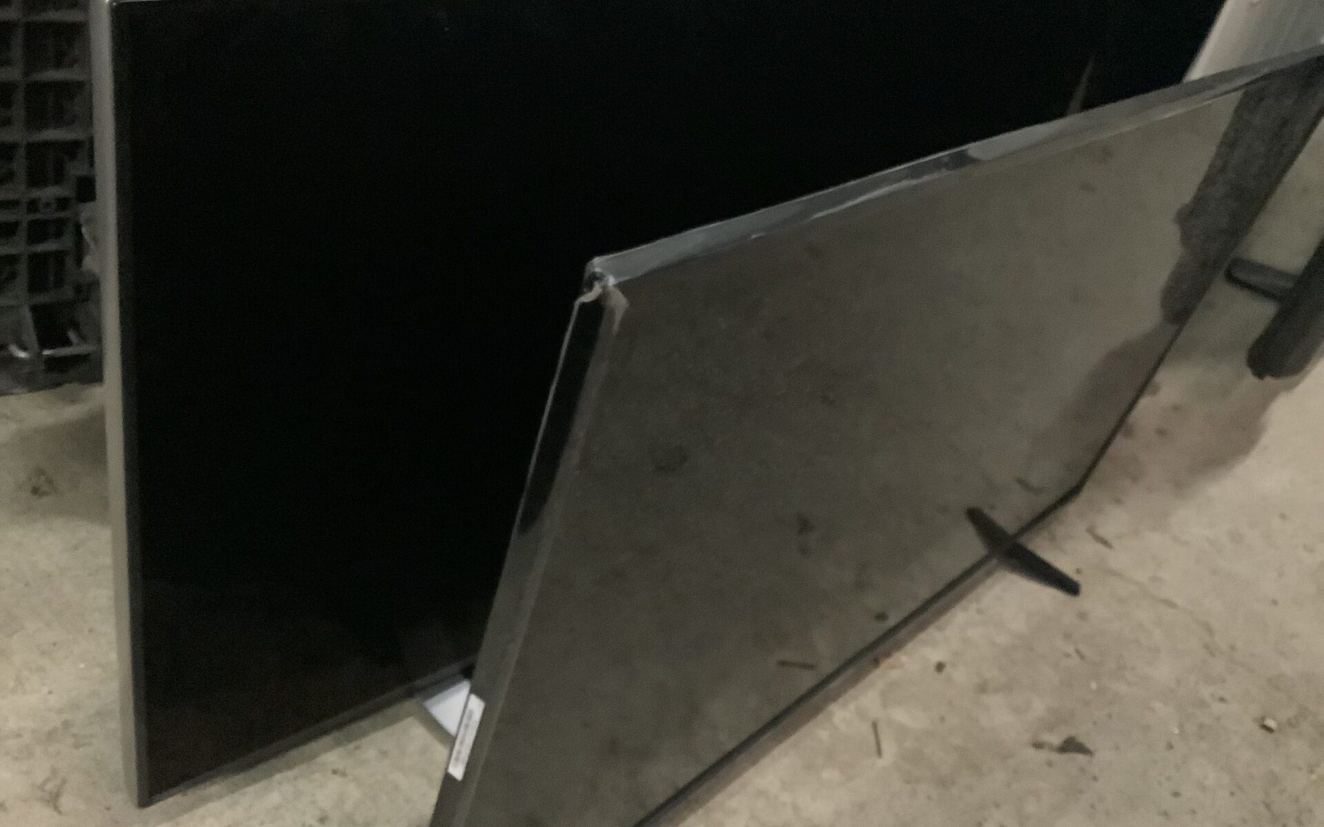 広島県竹原市で引き取り回収から処分までしたテレビ