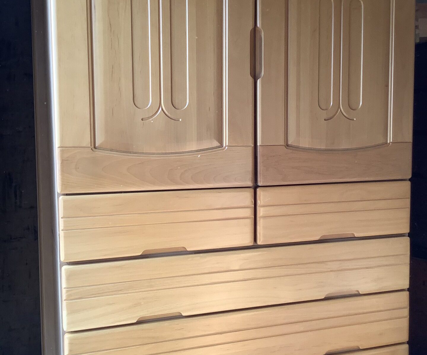 福山市曙町で引き取り回収から処分までしたタンス