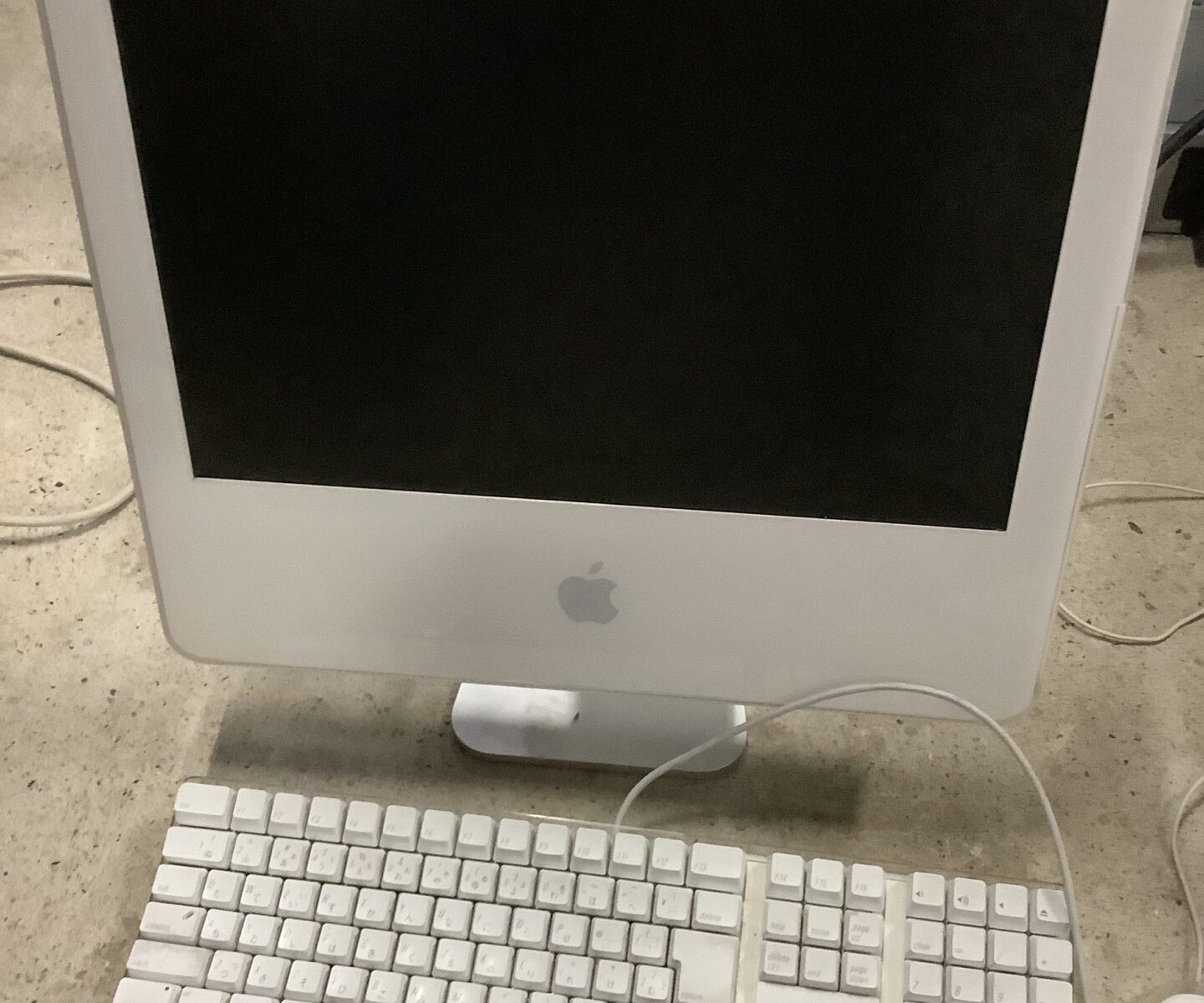 福山市伊勢丘で引き取り回収から処分までしたパソコン