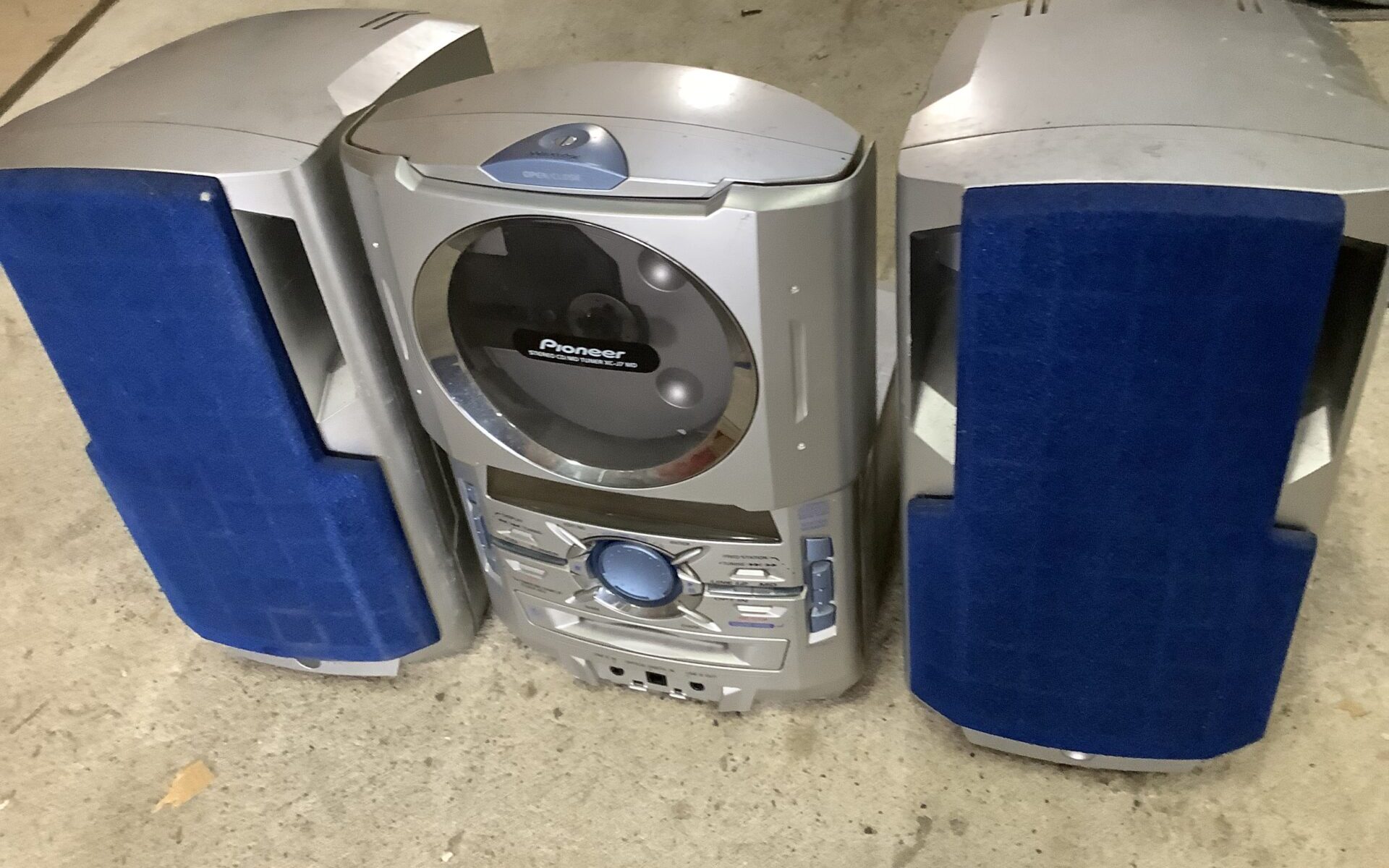 広島県神石高原町で引き取り回収から処分までしたオーディオ