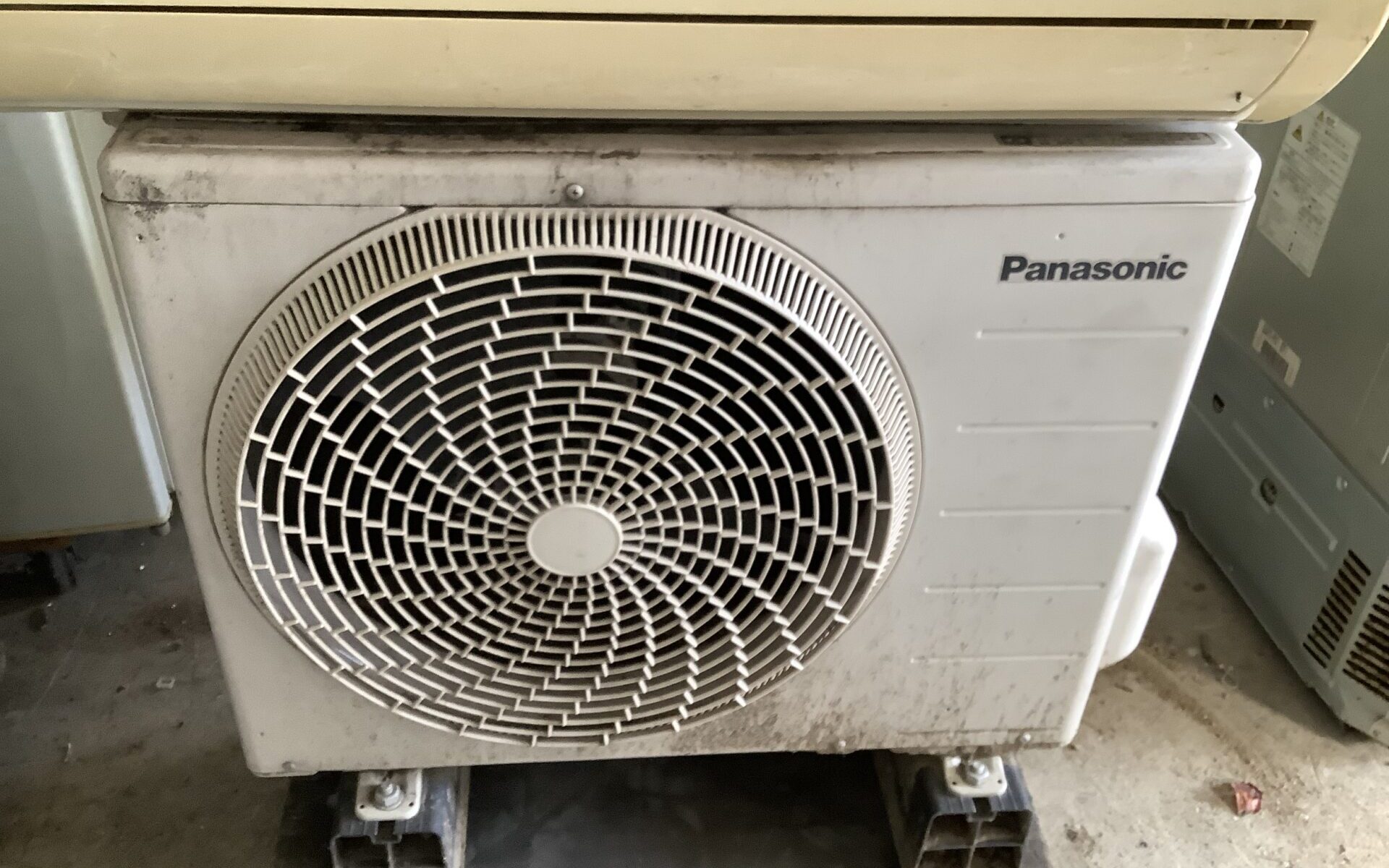 広島県三次市で取り外し回収から処分までしたエアコン