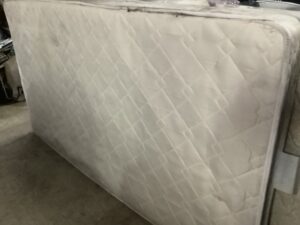 広島県府中市で引き取り回収から処分までしたマットレス
