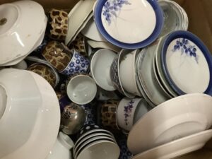 世羅郡世羅町で引き取り回収から処分までした食器
