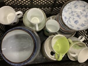 広島県府中市で引き取り回収から処分までした食器