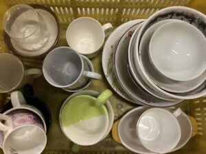 広島県府中市で引き取り回収から処分までした食器